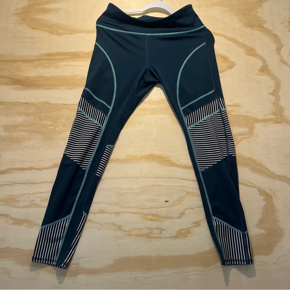 FILA Sport High Rise Legging. Size L